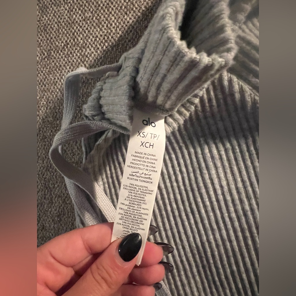 Alo Gray Muse Hoodie and Joggers Set - size xs - like new - Picture 5 of 8